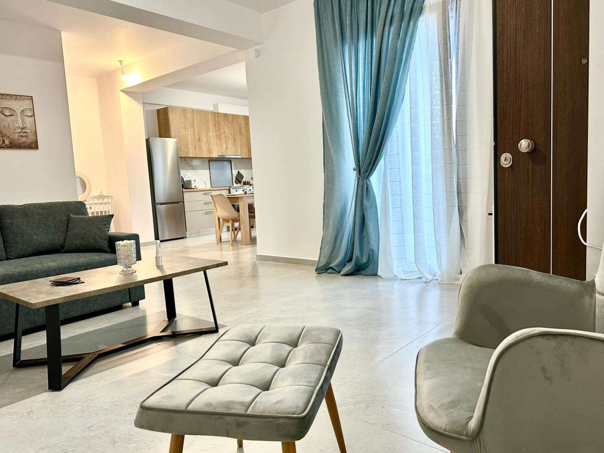 Ferienwohnung The Skyline Escape Iraklio Exterior foto