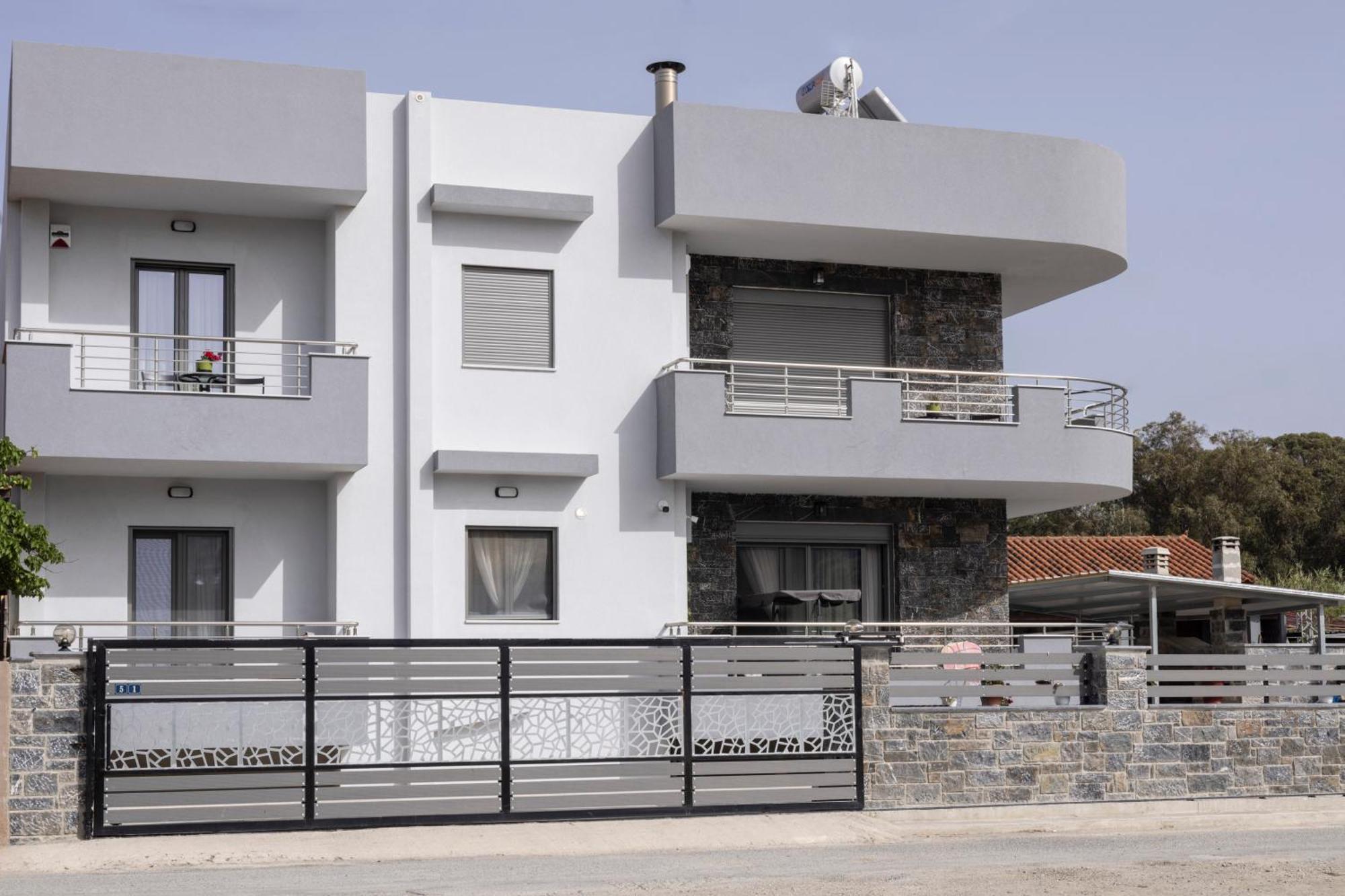 Ferienwohnung The Skyline Escape Iraklio Exterior foto